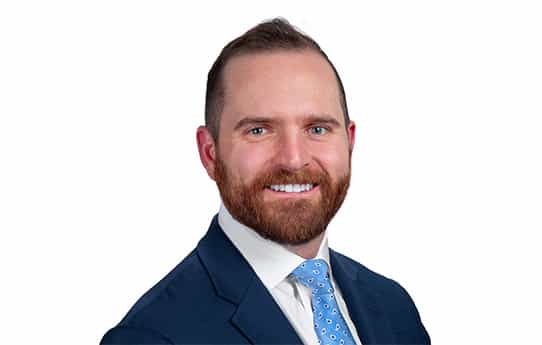 headshot of Cole Spain Vice President focused on debt and equity financing Avison Young Atlanta